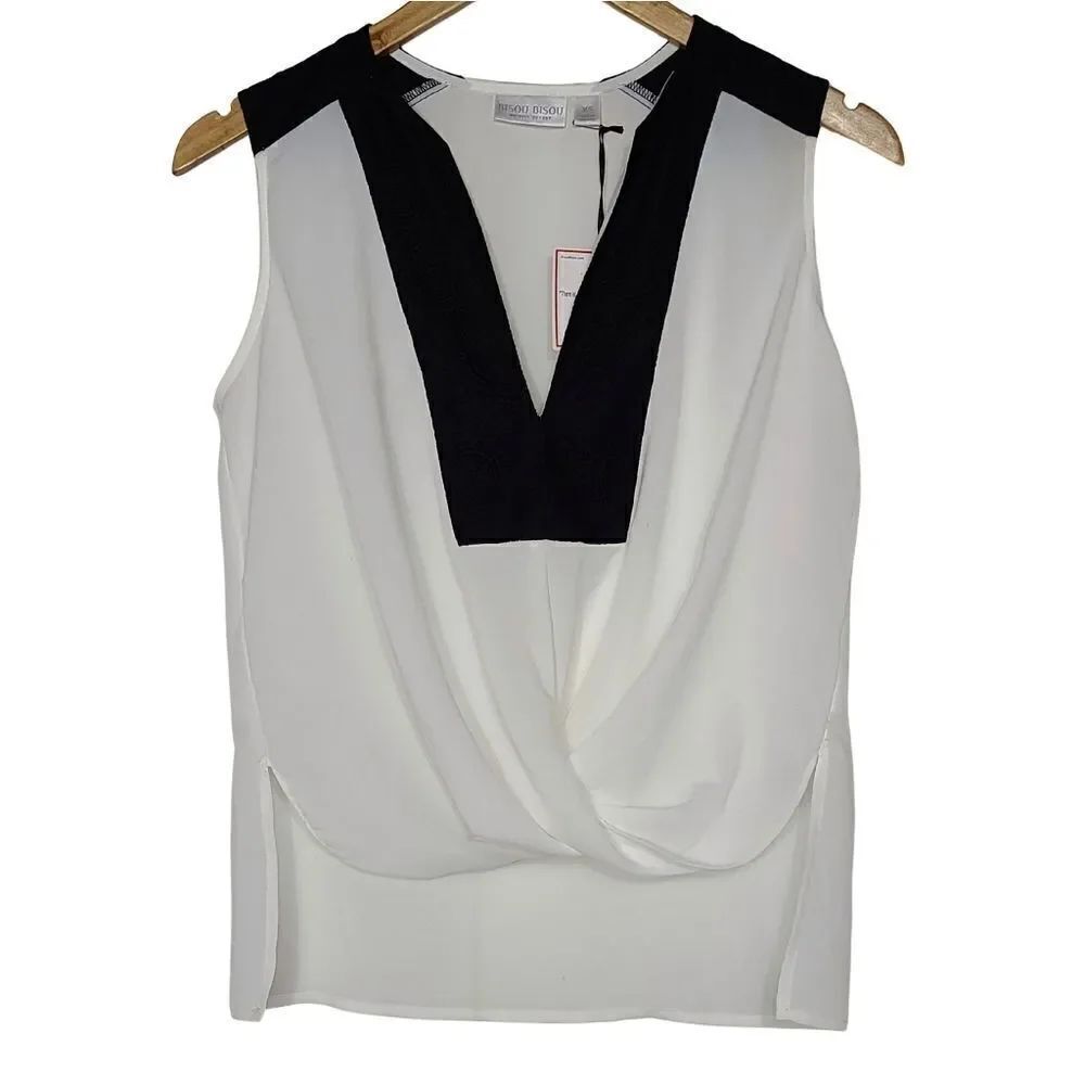 Bisou Bisou Sleeveless Color Block White/BlackTop